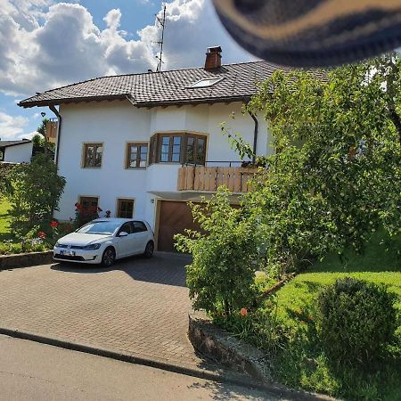 Haus Sonnenblume Apartamento Weilheim Exterior foto