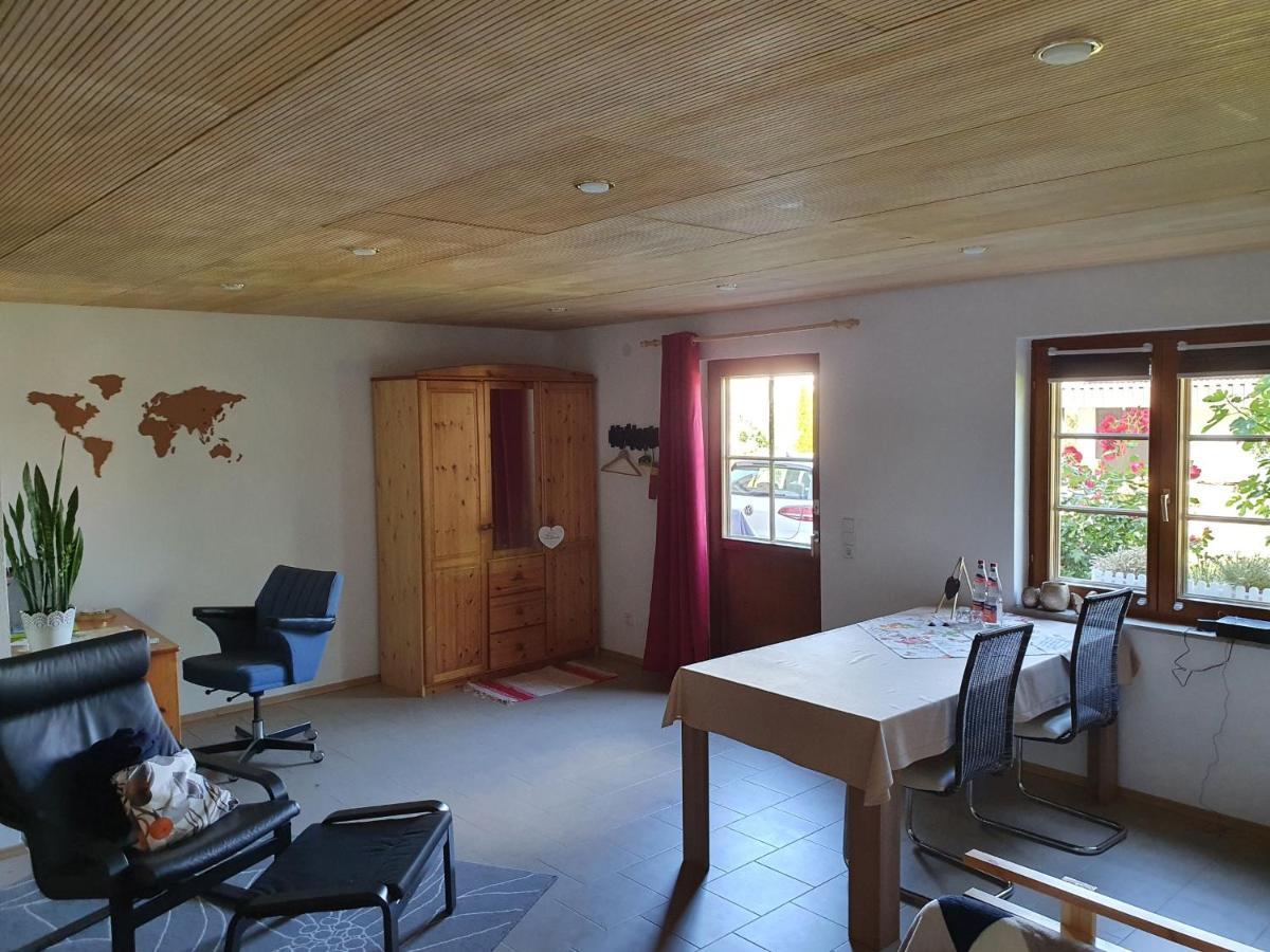 Haus Sonnenblume Apartamento Weilheim Exterior foto